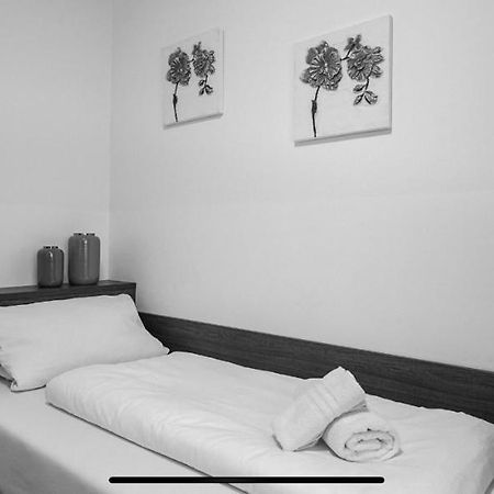 Hotel Restaurant Jaegerhof Kerpen  Exteriér fotografie